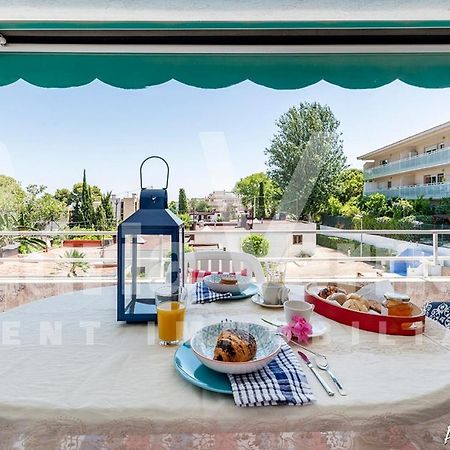 Bbq - Pool - Costa Apartments Салоу Екстериор снимка